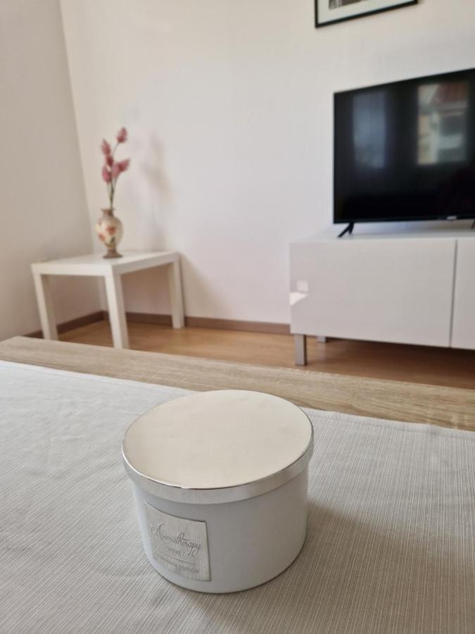 Apartment Melody Metković Exteriör bild